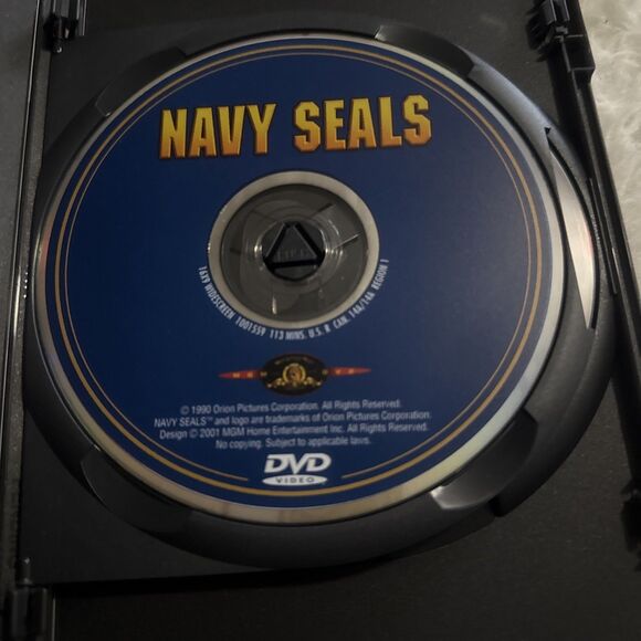 Red Dawn Navy Seals Movie Film 2 DVD Set Patrick Swayze Charlie Sheen Action War - Picture 3 of 7
